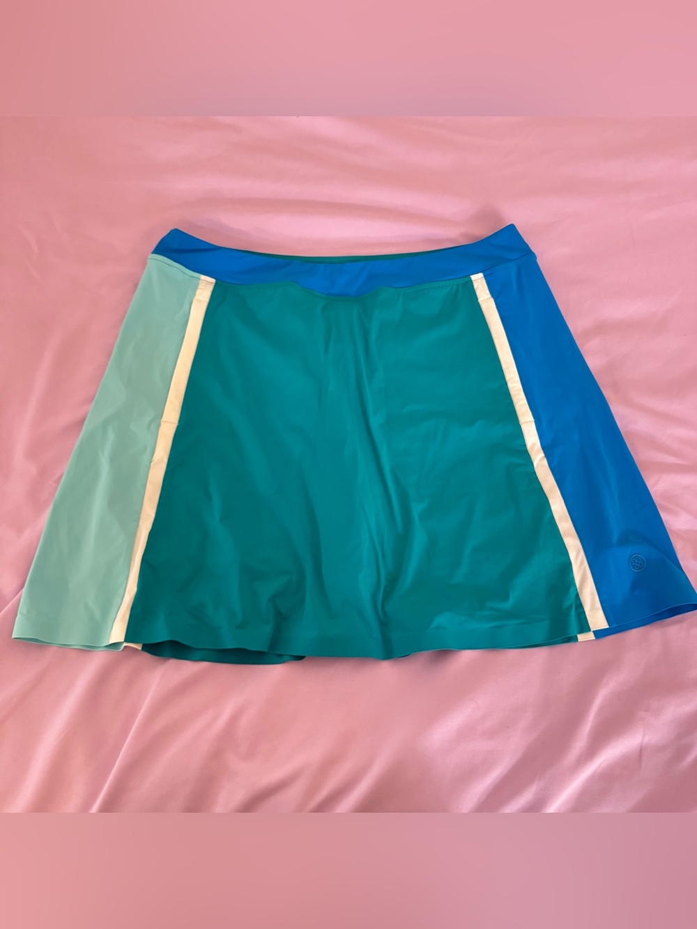 G Fore active skort women Size L Golf, Tennis or Pickleball Teal/blue colors